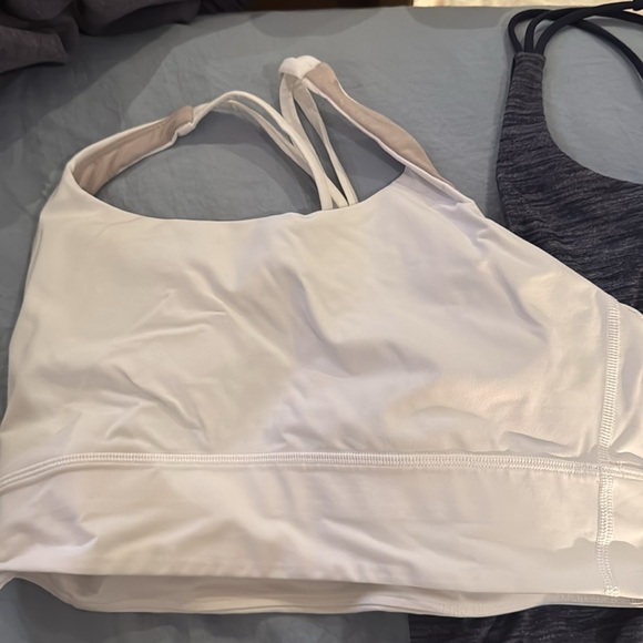 Lululemon lot - Picture 2 of 7